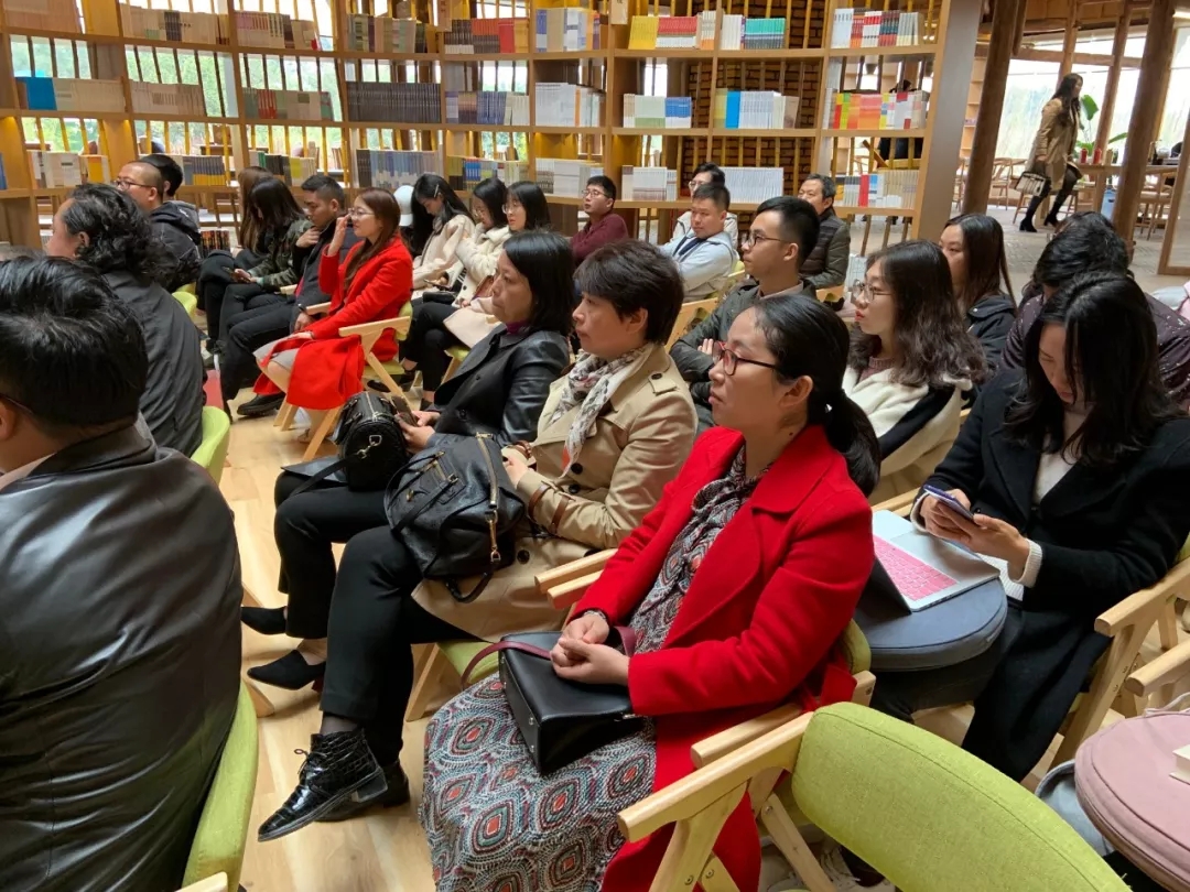 1552641477189388.jpg 2.webp.jpg