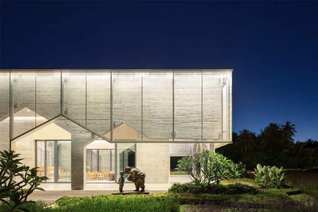 1657712008214677.jpg 博鰲鳳凰鄉(xiāng)村振興交流中心.jpg